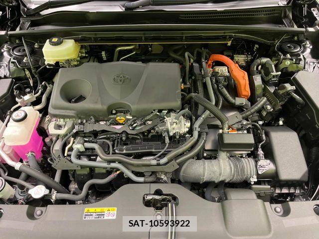 Toyota Crown Crossover 2023-10 7500028-17