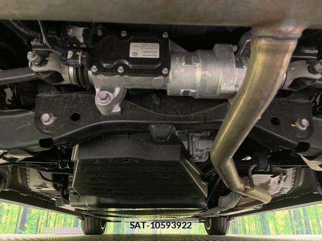 Toyota Crown Crossover 2023-10 7500028-18