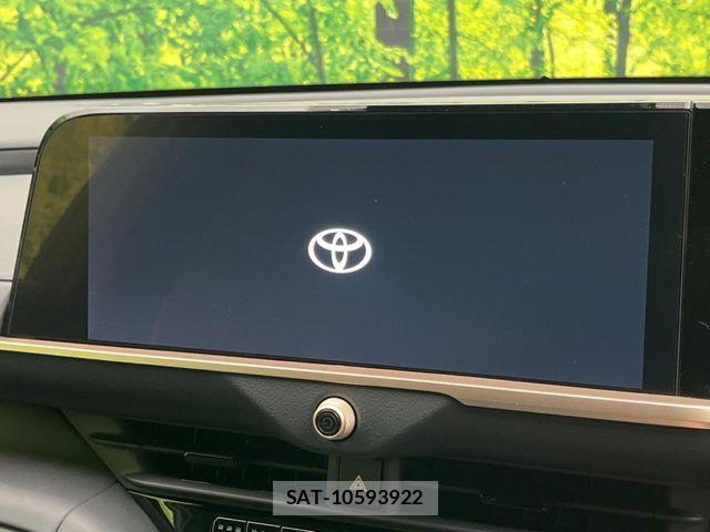 Toyota Crown Crossover 2023-10 7500028-2