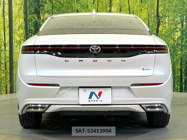 Toyota Crown Crossover 2024-06 7500023-14