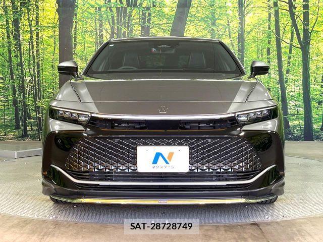 Toyota Crown Crossover 2024-11 7500027-11