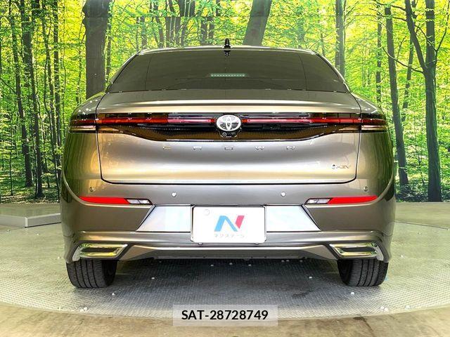 Toyota Crown Crossover 2024-11 7500027-12