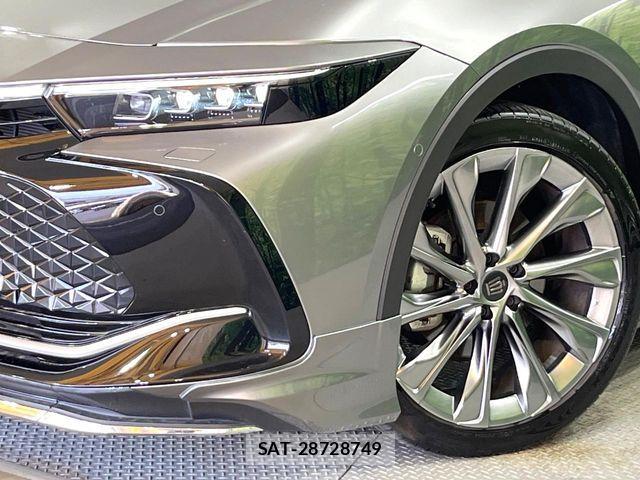 Toyota Crown Crossover 2024-11 7500027-6