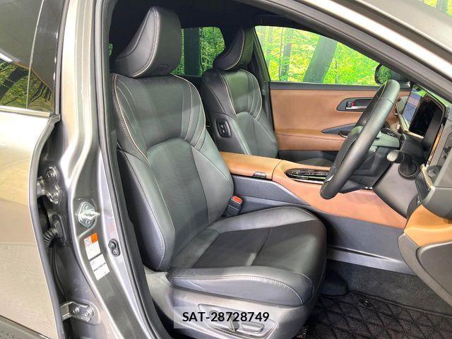 Toyota Crown Crossover 2024-11 7500027-8