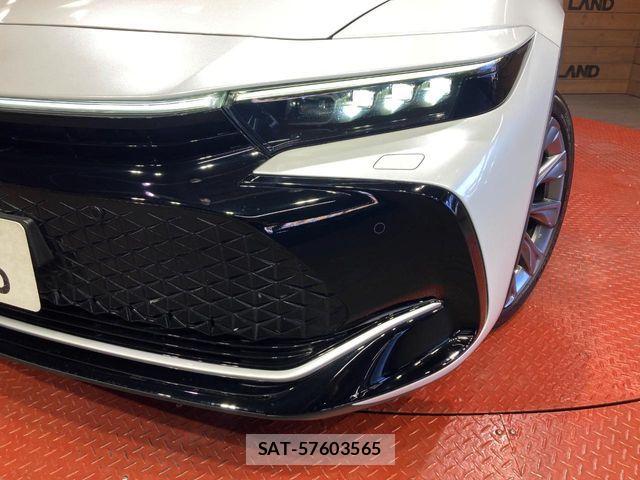 Toyota Crown Crossover 2023-06 7500030-11