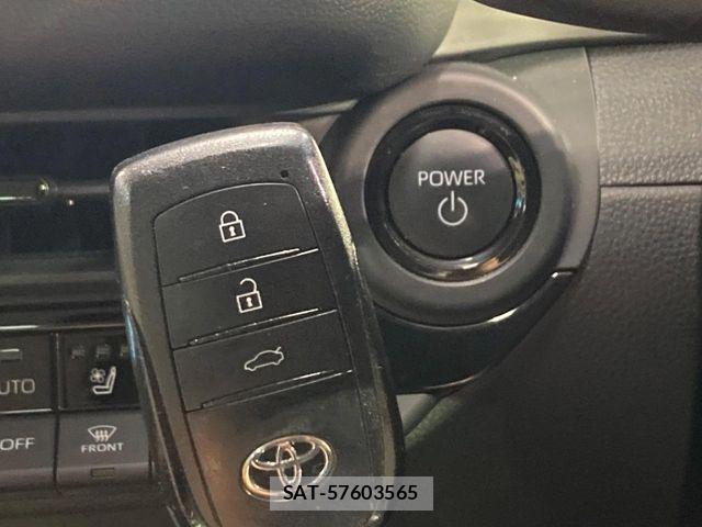 Toyota Crown Crossover 2023-06 7500030-5