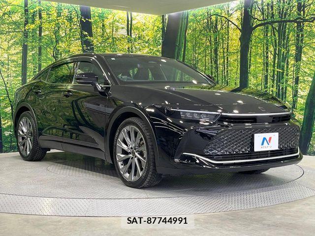 Toyota Crown Crossover 2023-03 7500032-15