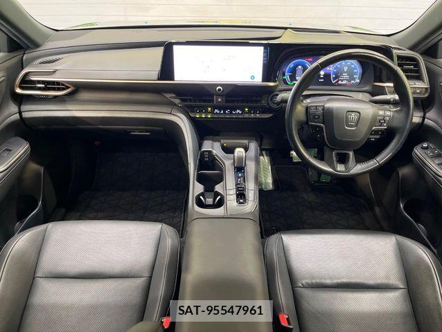 Toyota Crown Crossover 2023-02 7561970-1