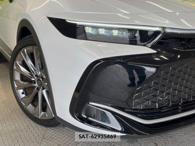 Toyota Crown Crossover 2023-03 7561971-13