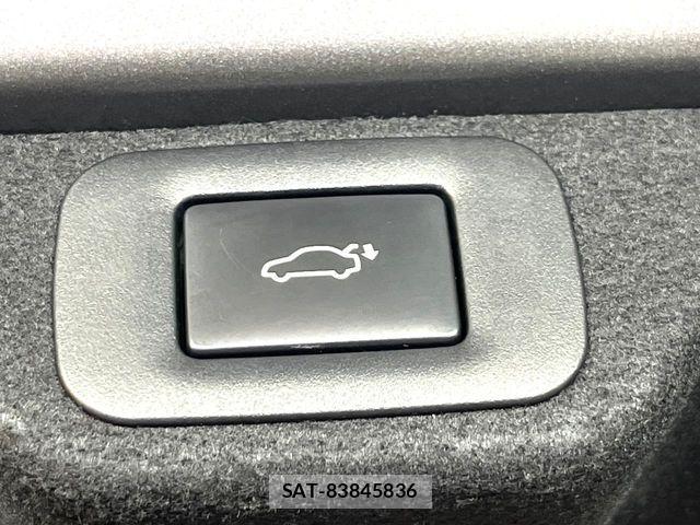 Toyota Crown Crossover 2023-10 7561972-5