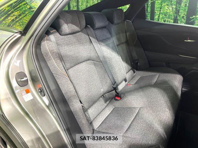 Toyota Crown Crossover 2023-10 7561972-8