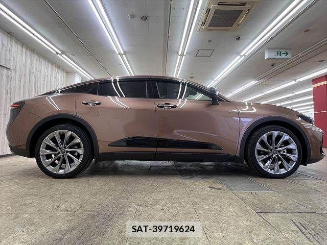 Toyota Crown Crossover 2023-03 7615767-14