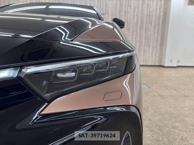 Toyota Crown Crossover 2023-03 7615767-19
