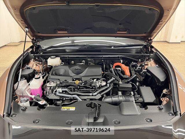 Toyota Crown Crossover 2023-03 7615767-27