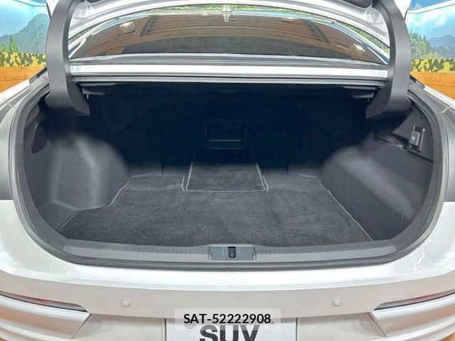 Toyota Crown Crossover 2023-09 7615750-10