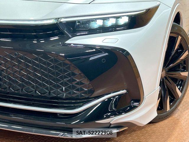 Toyota Crown Crossover 2023-09 7615750-11
