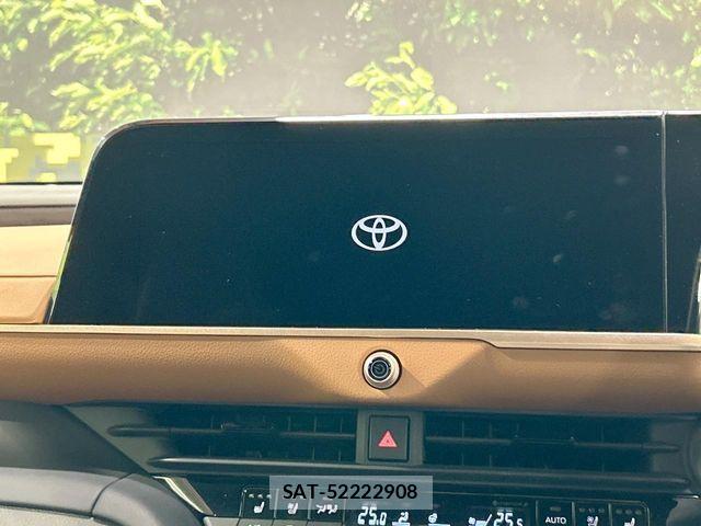 Toyota Crown Crossover 2023-09 7615750-4