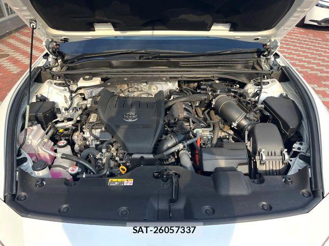 Toyota Crown Crossover 2023-02 7615757-17