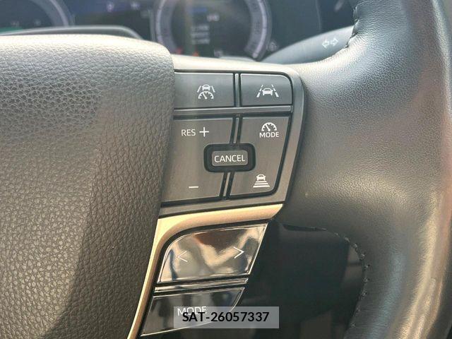 Toyota Crown Crossover 2023-02 7615757-6