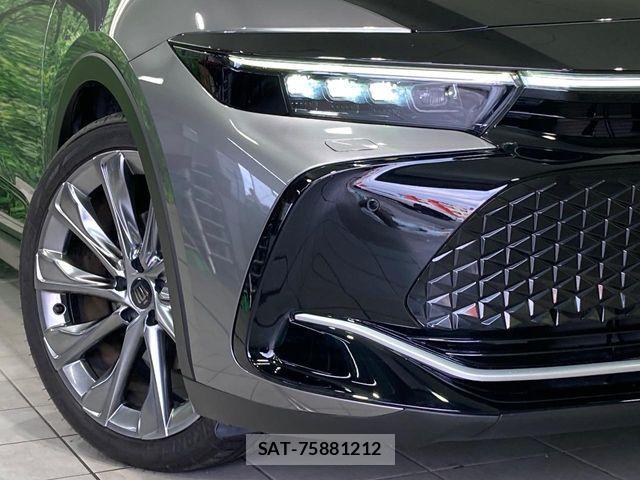 Toyota Crown Crossover 2023-04 7615764-10