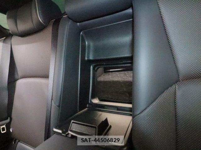 Toyota Crown Crossover 2024-02 7615758-11