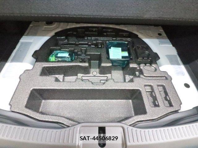 Toyota Crown Crossover 2024-02 7615758-13