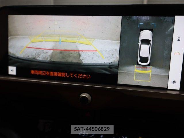 Toyota Crown Crossover 2024-02 7615758-16
