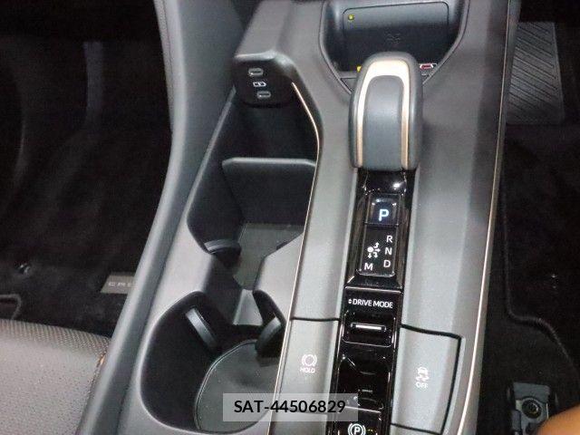 Toyota Crown Crossover 2024-02 7615758-19
