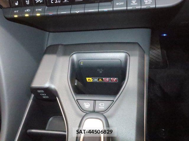 Toyota Crown Crossover 2024-02 7615758-20