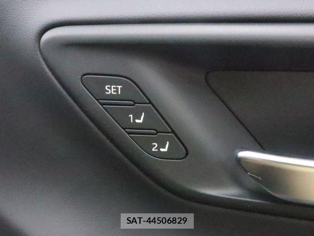 Toyota Crown Crossover 2024-02 7615758-4