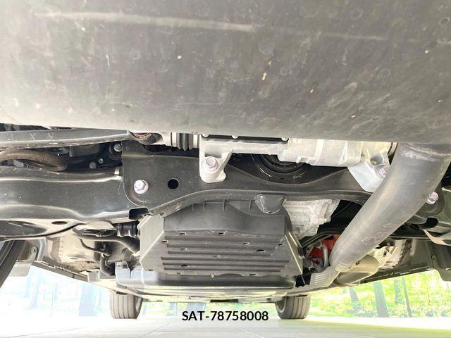 Toyota Crown Crossover 2023-07 7615756-17