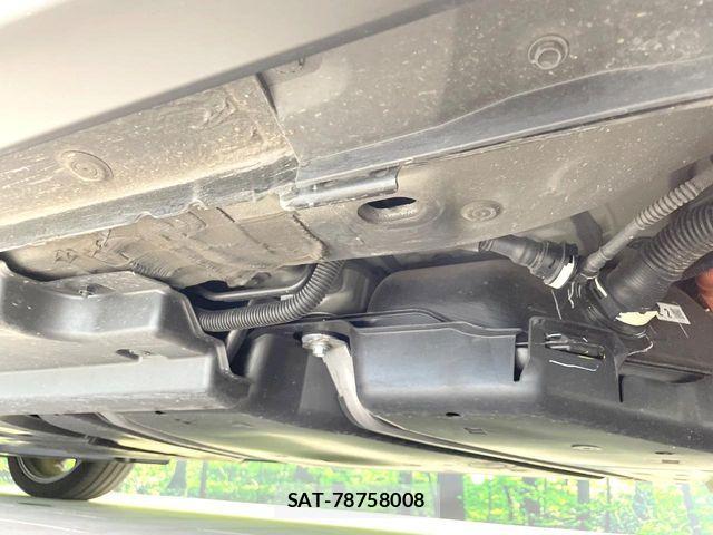 Toyota Crown Crossover 2023-07 7615756-19