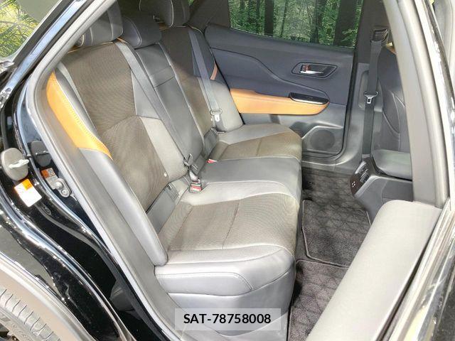 Toyota Crown Crossover 2023-07 7615756-8