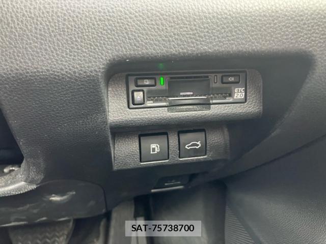 Toyota Crown Crossover 2024-01 7615766-14