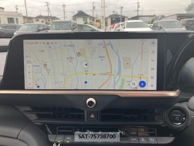 Toyota Crown Crossover 2024-01 7615766-15