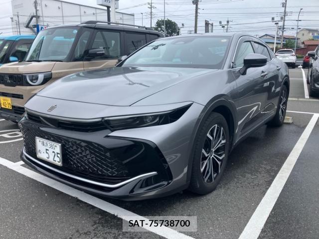Toyota Crown Crossover 2024-01 7615766-1