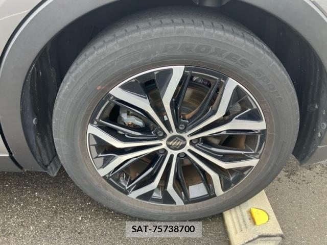 Toyota Crown Crossover 2024-01 7615766-22