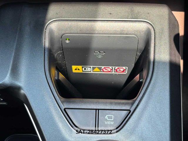 Toyota Crown Crossover 2023-07 7615763-19
