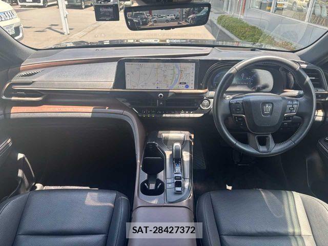 Toyota Crown Crossover 2023-07 7615763-2