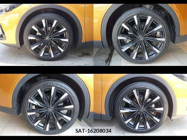 Toyota Crown Crossover 2022-12 7615759-12