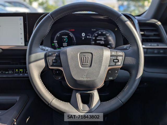 Toyota Crown Crossover 2023-07 7615761-9