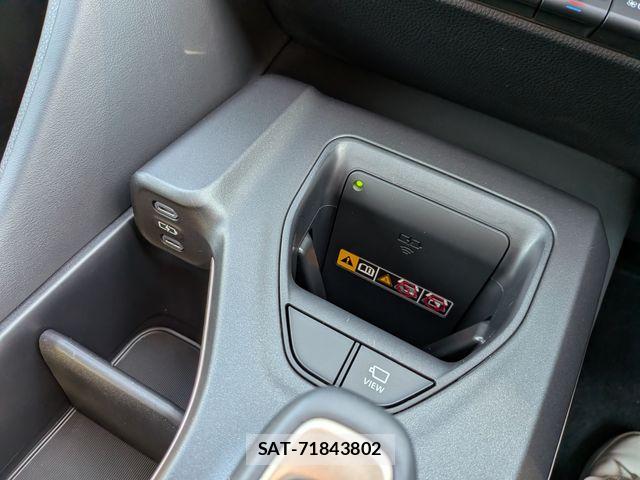 Toyota Crown Crossover 2023-07 7615761-6