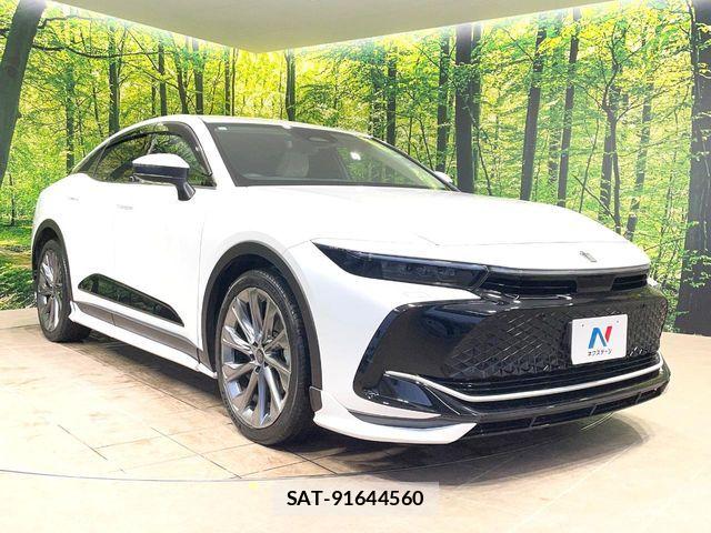 Toyota Crown Crossover 2023-10 7615760-15
