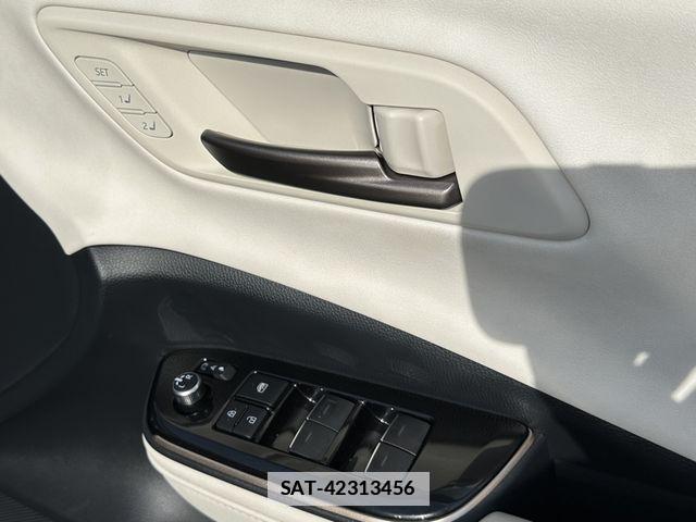 Toyota Crown Crossover 2025-02 7722129-13