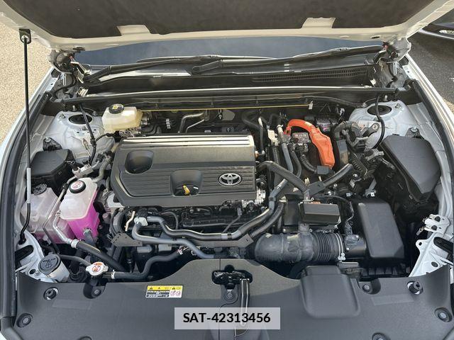 Toyota Crown Crossover 2025-02 7722129-28