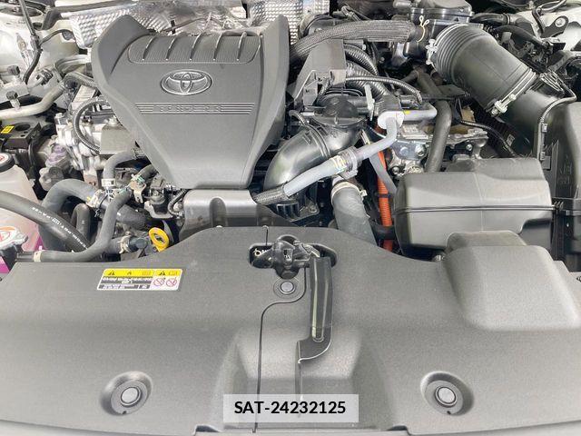 Toyota Crown Crossover 2023-05 7722128-17
