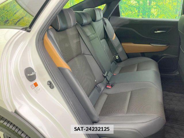 Toyota Crown Crossover 2023-05 7722128-8