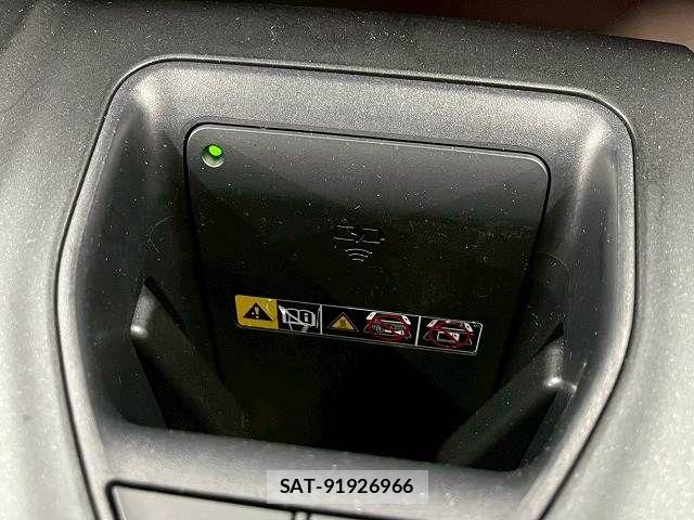 Toyota Crown Crossover 2022-11 7722131-11