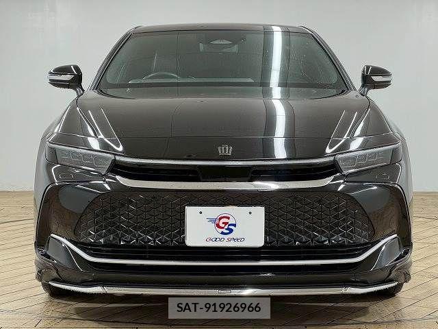 Toyota Crown Crossover 2022-11 7722131-12