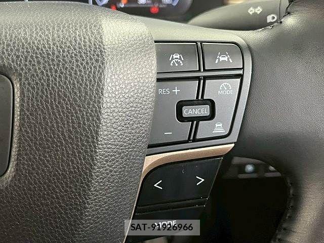 Toyota Crown Crossover 2022-11 7722131-5